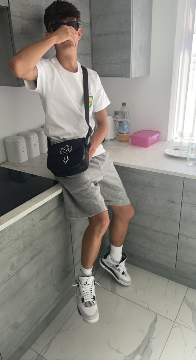 99Rdpl's tweet image. autism at its finest