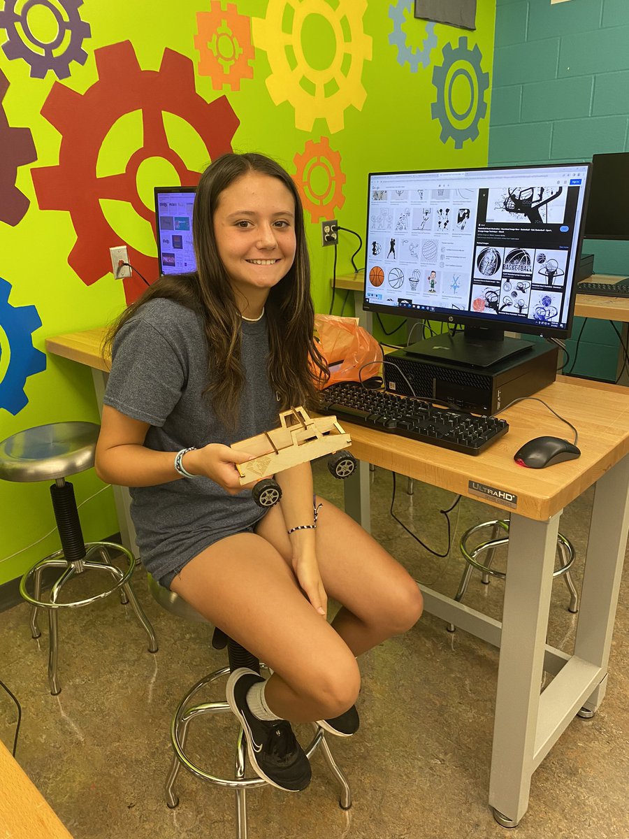 NewCastleAreaSD's tweet photo. Check out the awesome laser engraved trucks and phone stands students made on their STEAM Road Trip at today’s #NCASDTinkerTank! 👍 https://t.co/xEoSLSI6Db