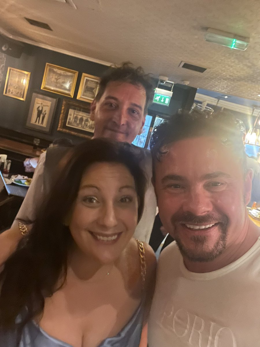 Swayleeloughna1's tweet photo. What a fantastic evening it was last night at the UK Premiere of Connie Lynn. Great after party too at #raffleschelsea πΎπΎπΎ #filmpremiere #movie #afterparty π¬ https://t.co/v8N2YkjOye