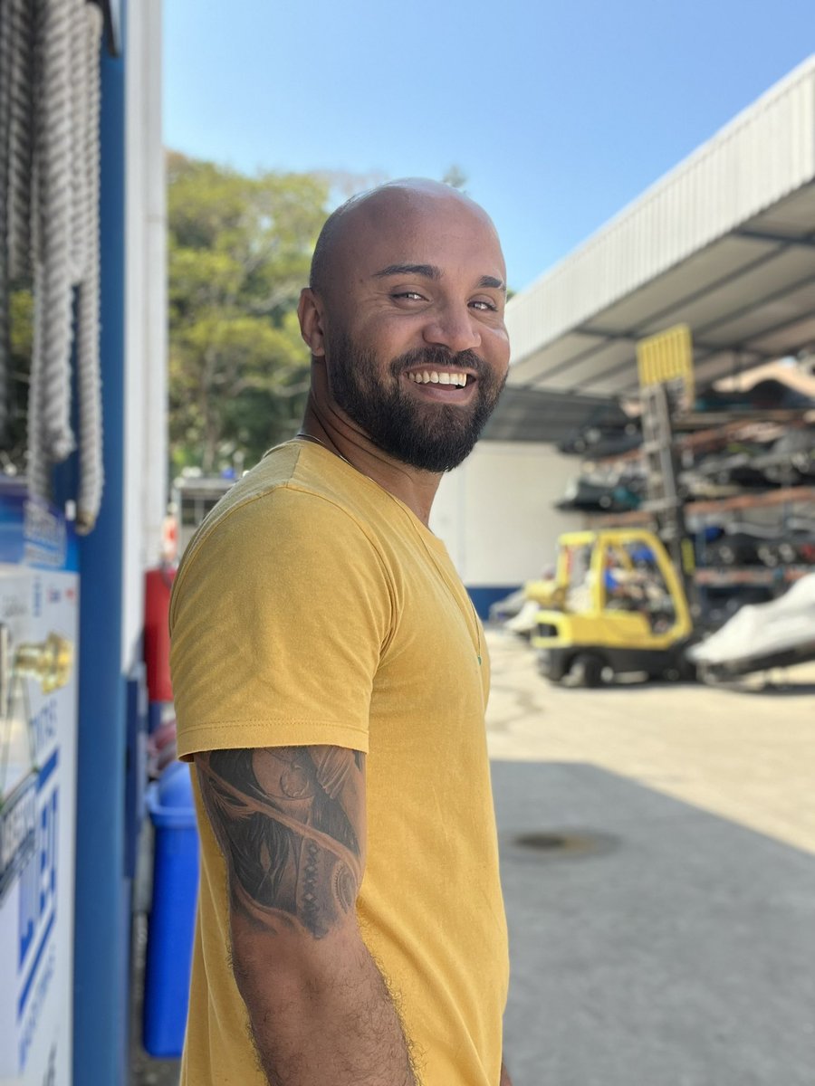 Hétero não assumido tweet media