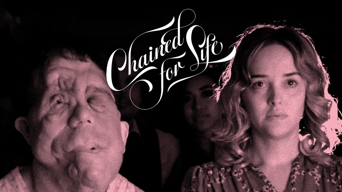 kino_cult's tweet photo. CHAINED FOR LIFE  
(2018) dir Aaron Schimberg
Mabel is cast opposite of Rosenthal, a young man with Neurofibromatosis. Together they explore the absurdities of set life. The film raises raises questions about beauty, representation, and exploitation. https://t.co/DD0wl3sMEm