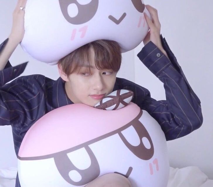 random jun (@randomjunnie) on Twitter photo 