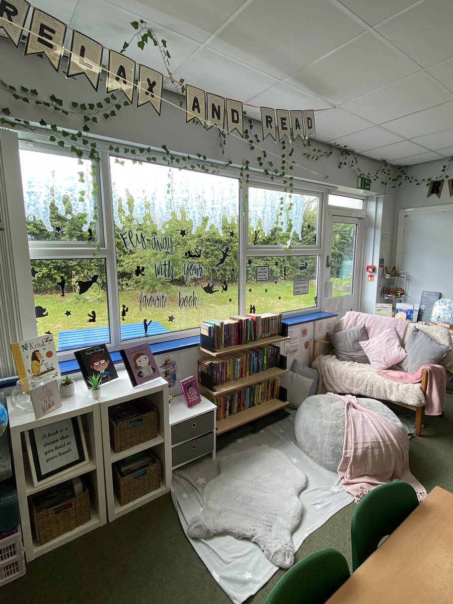 reeve_miss's tweet photo. Reading area and door display finished🤍just my wall displays and working walls to do now and I’m all ready for September😊 #ECT #edutwitter https://t.co/mr0mwgxzHg