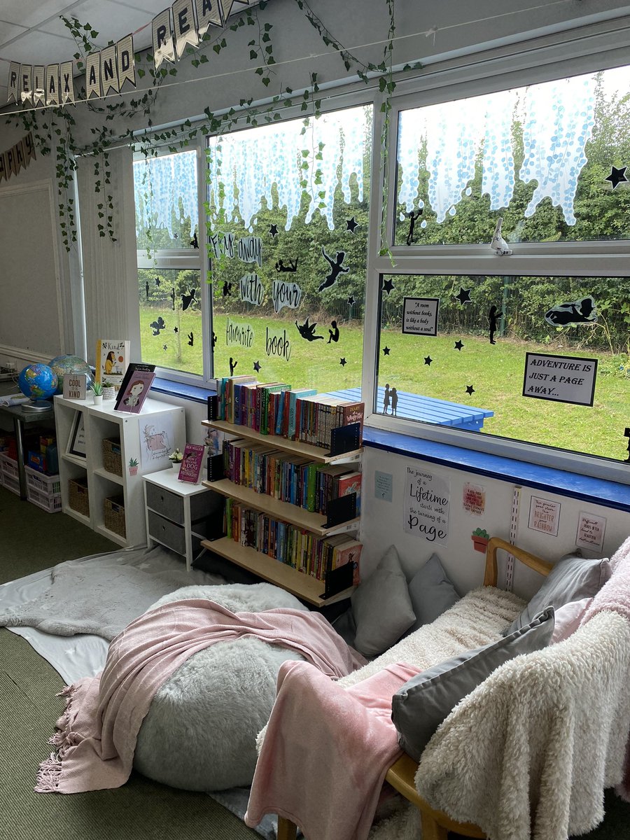 reeve_miss's tweet photo. Reading area and door display finished🤍just my wall displays and working walls to do now and I’m all ready for September😊 #ECT #edutwitter https://t.co/mr0mwgxzHg