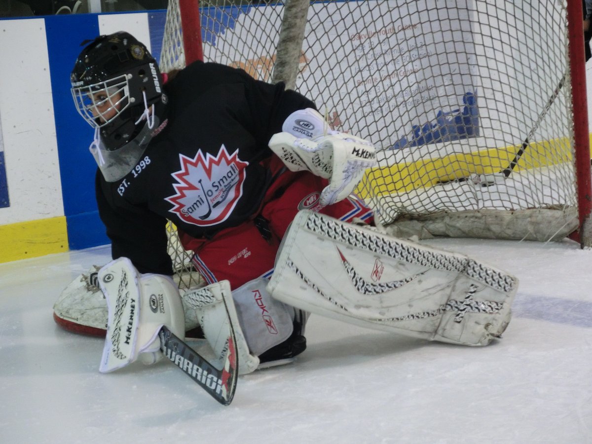 SamiJoSmall's tweet photo. 🚨Shooters Needed🚨 
I still need a few shooters for my GOALIE camp next week Aug 8-11 in Oakville, ON (Sixteen Mile) Needed from 12:45-3:45pm Monday to Thursday. I pay $40 a day. Must be Midget A or higher. Great way to learn to SCORE! Email  samismall@hotmail.com if interested. https://t.co/l6iJ0xtK6R