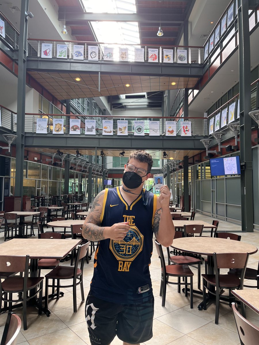 CataPoblete05's tweet photo. On Thursday I picked them up, since then itβs been CRAZY! Weβve done so much things!! SSA, tb exam, settle in their houses, getting countyβs ID, etc! It has been A LOT, but Iβm so happy to help new teachers coming to PWC! #LocalAdvisor #Unitingtheworld @ParticipateLrng @PWCSNews https://t.co/d2ztNRP5f4