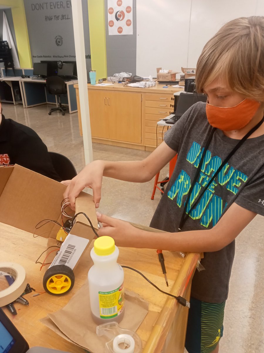 Building Raspberry Pi Pico powered robots #NCASDTinkerTank #InfyPathfinders