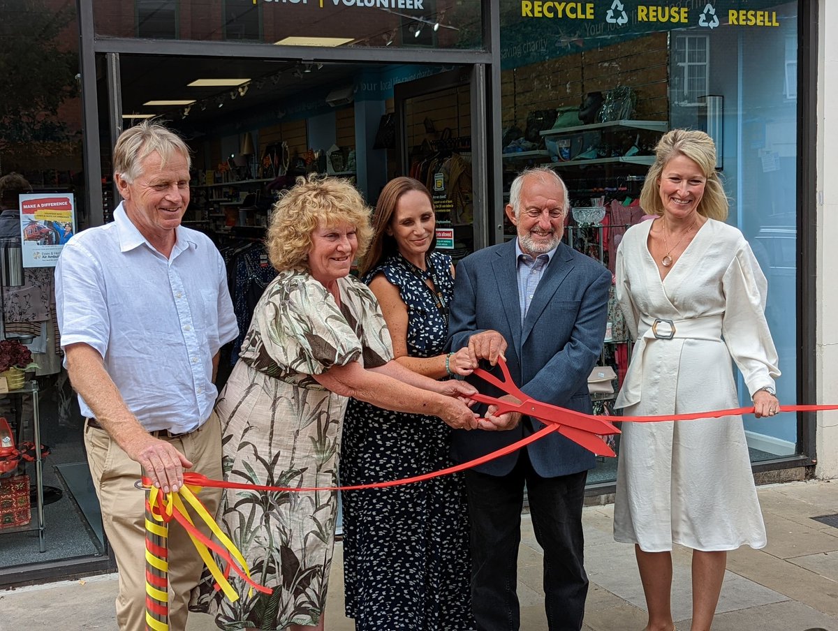 Many congrats to Essex &amp; Herts Air Ambulance on the official opening of their new shop in Letchworth! Lovely to be there! <a href="/EHAAT_/">ehaat_</a> <a href="/CharityRetail/">Charity Retail Association</a>