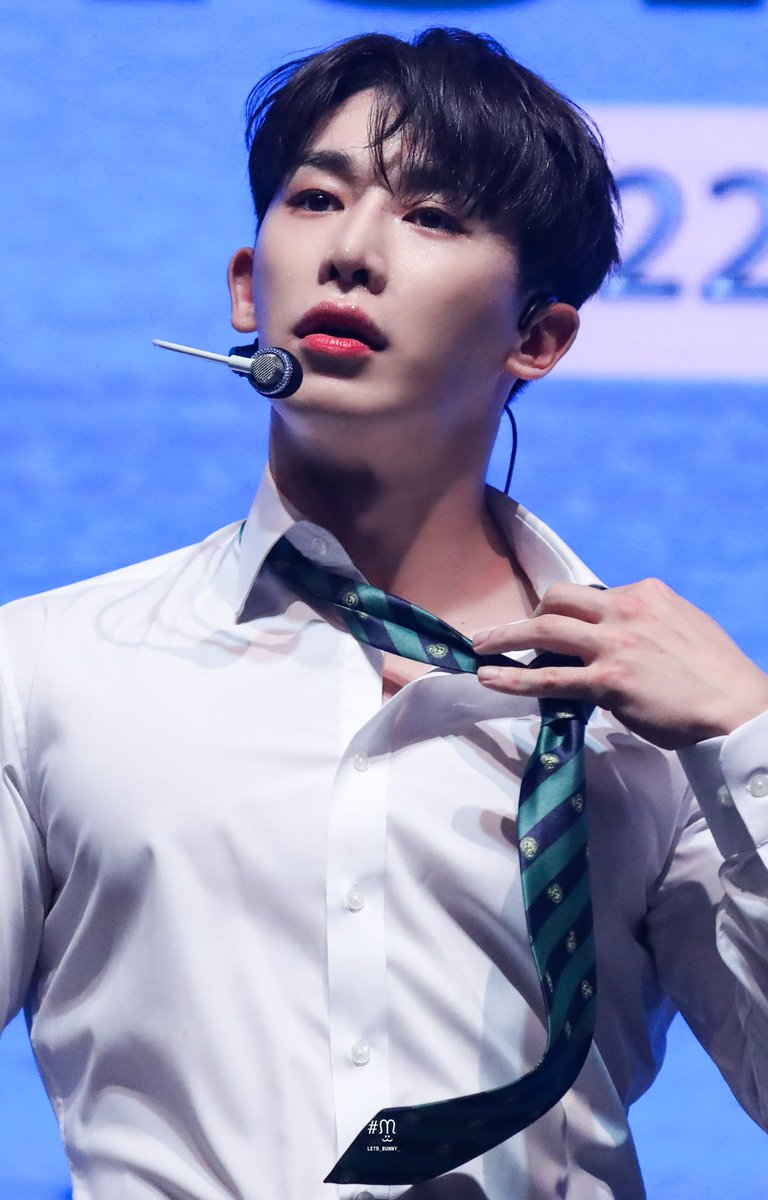 𝙻𝙴𝚃'𝚂 𝙱𝚄𝙽𝙽𝚈 : 렛츠바니 tweet media