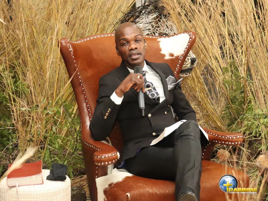 IAmLesegoDaniel's tweet photo. 𝗕𝗘 𝗛𝗢𝗟𝗬 when the #TheSpiritOfHoliness leaves a person, lies become their language irregardless of whether they speak the Word, this is when  #TheSpiritOfPurity is taken away from the person. There is no safety with such a person.#MaitainYourPurity #WalkHabituallyByTheSpirit https://t.co/yX4JsAqhGu