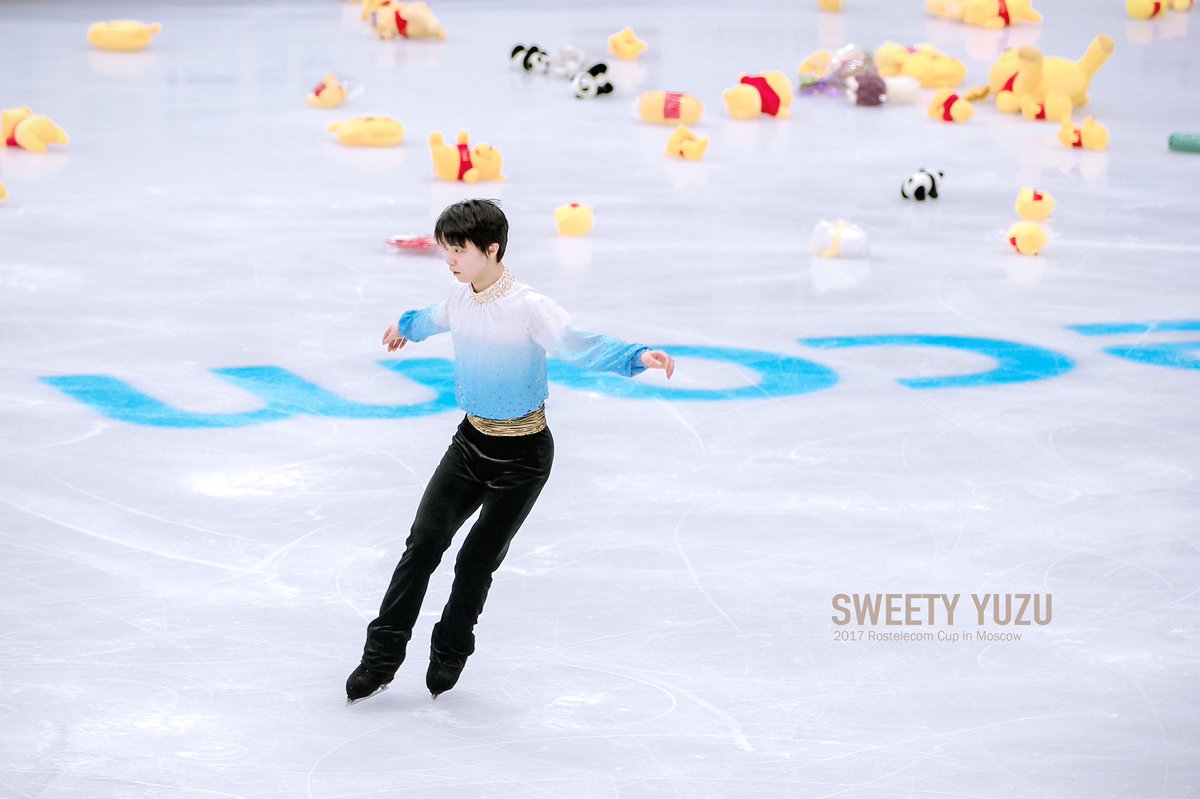 sweety_yuzu's tweet photo. #羽生結弦 
#羽生结弦 
#YuzuruHanyu𓃵 
#Rostelecomcup2017 https://t.co/XjhBDVcAbZ