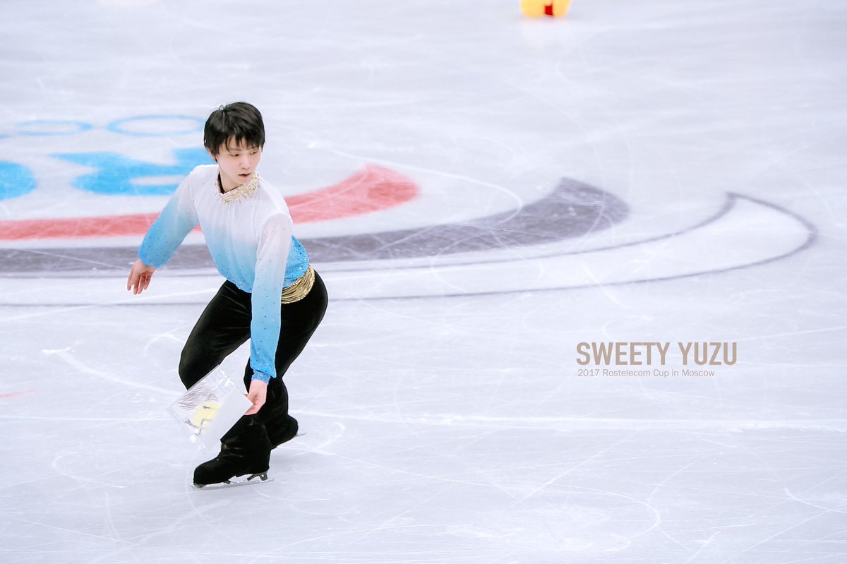 sweety_yuzu's tweet photo. #羽生結弦 
#羽生结弦 
#YuzuruHanyu𓃵 
#Rostelecomcup2017 https://t.co/XjhBDVcAbZ