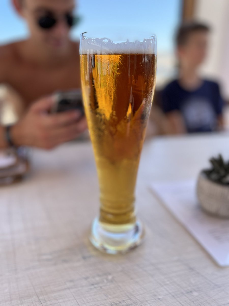 Marcel_T1vw's tweet photo. Ibiza, wat ben je mooi 😎🍻☀️ https://t.co/uFyokxCRw0