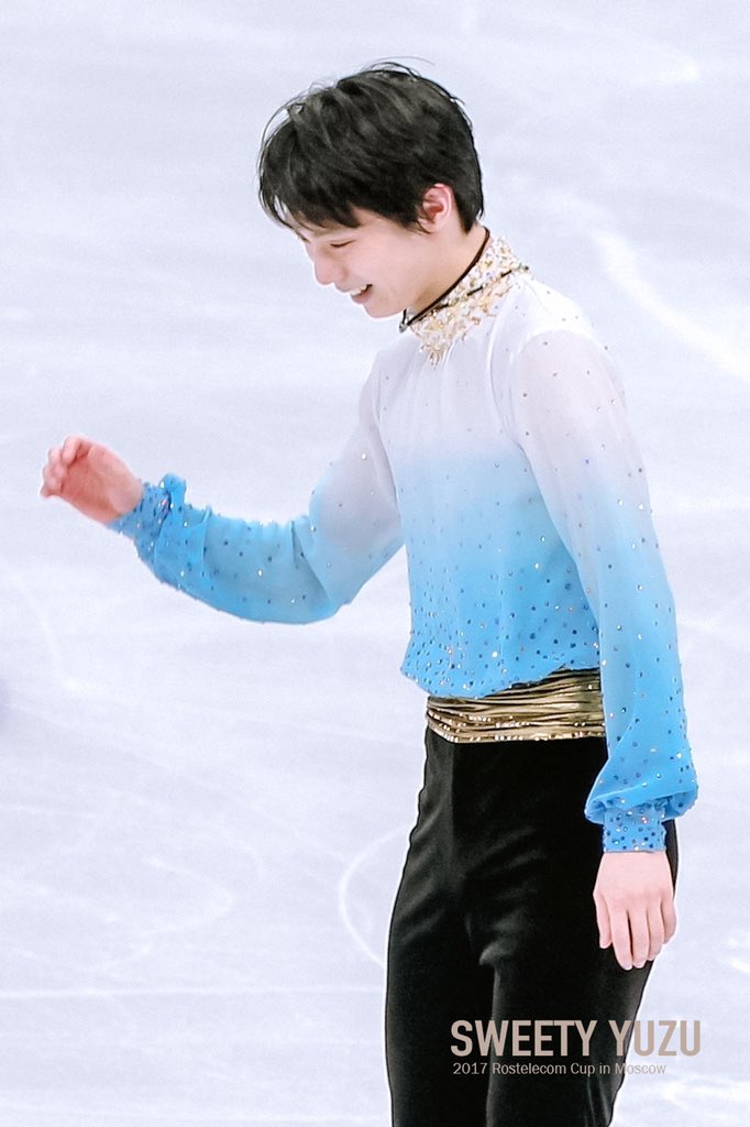 sweety_yuzu's tweet photo. #羽生結弦 
#羽生结弦 
#YuzuruHanyu𓃵 
#Rostelecomcup2017 https://t.co/Vdwp4Cpxg4