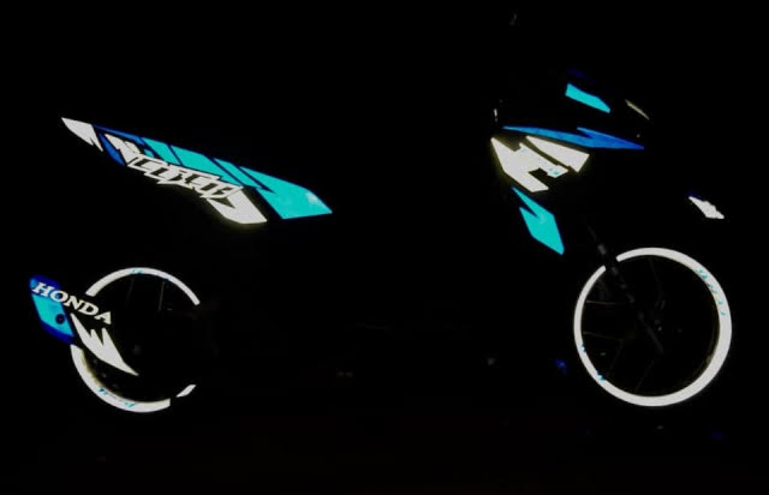 Evedward1's tweet photo. Clicky be like!🏍️ https://t.co/NLQBySsVai