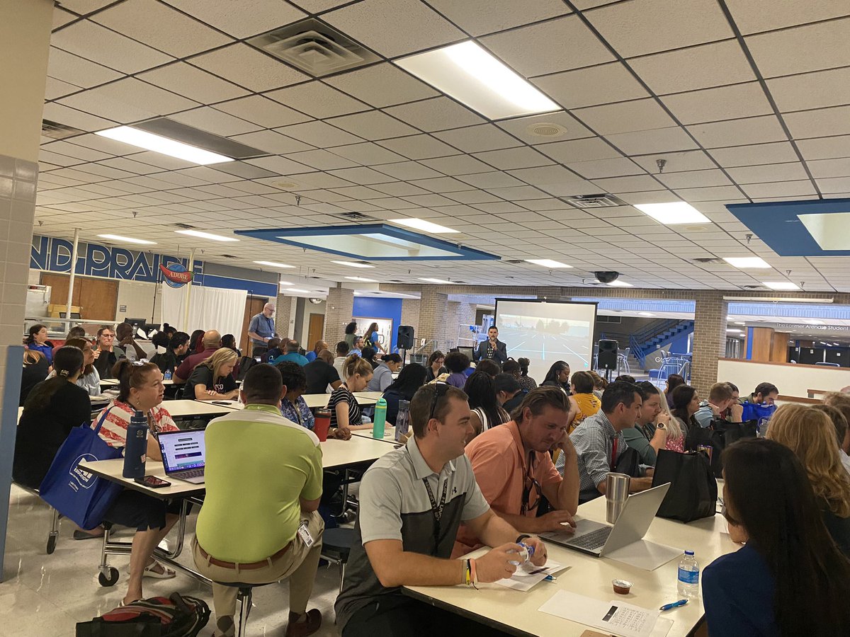 Andrew Webb tweet media