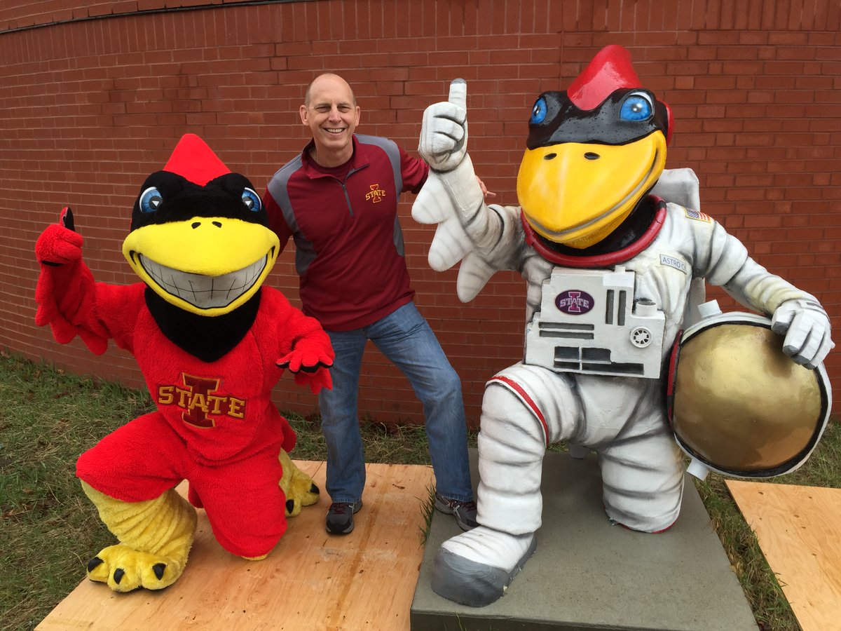 Astro_Clay's tweet photo. Can we go too...? #AstroCy @ISU_AERE @ISU_CoE @TheMascotCy @isualum https://t.co/7RK7f9jhkO