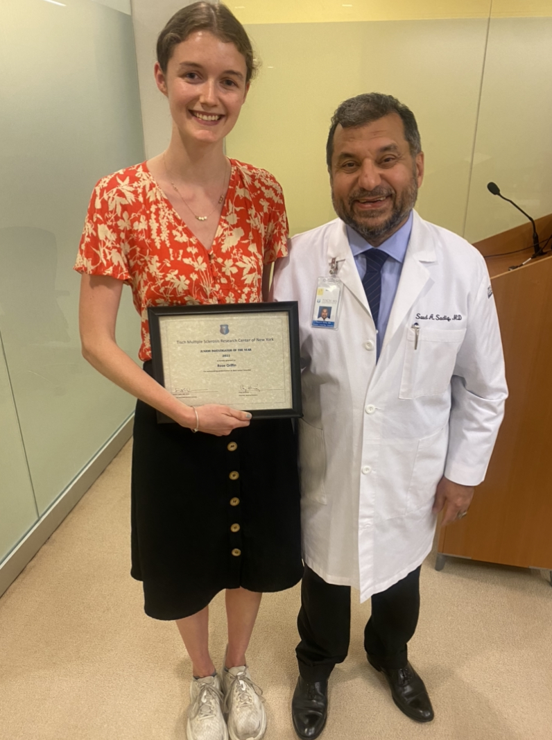 Tisch_MS's tweet photo. Join us in congratulating Tisch MSRCNY Junior Investigator of the Year, Rose Griffin, for her outstanding performance as the Best Junior Scientist! #TischMS #CureMS #findacureforMS #findthecauseofMS #curingMS https://t.co/HXPUh0bczw