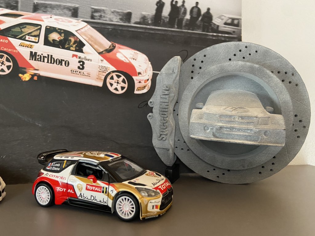 Borja13TF's tweet photo. Pues ya tenemos el trofeo por la segunda posición en el campeonato de la #sinlBTCC. Muchas gracias a @speedinlive @HPEspana @MCMotorsportmcm https://t.co/yC2QupfWXk
