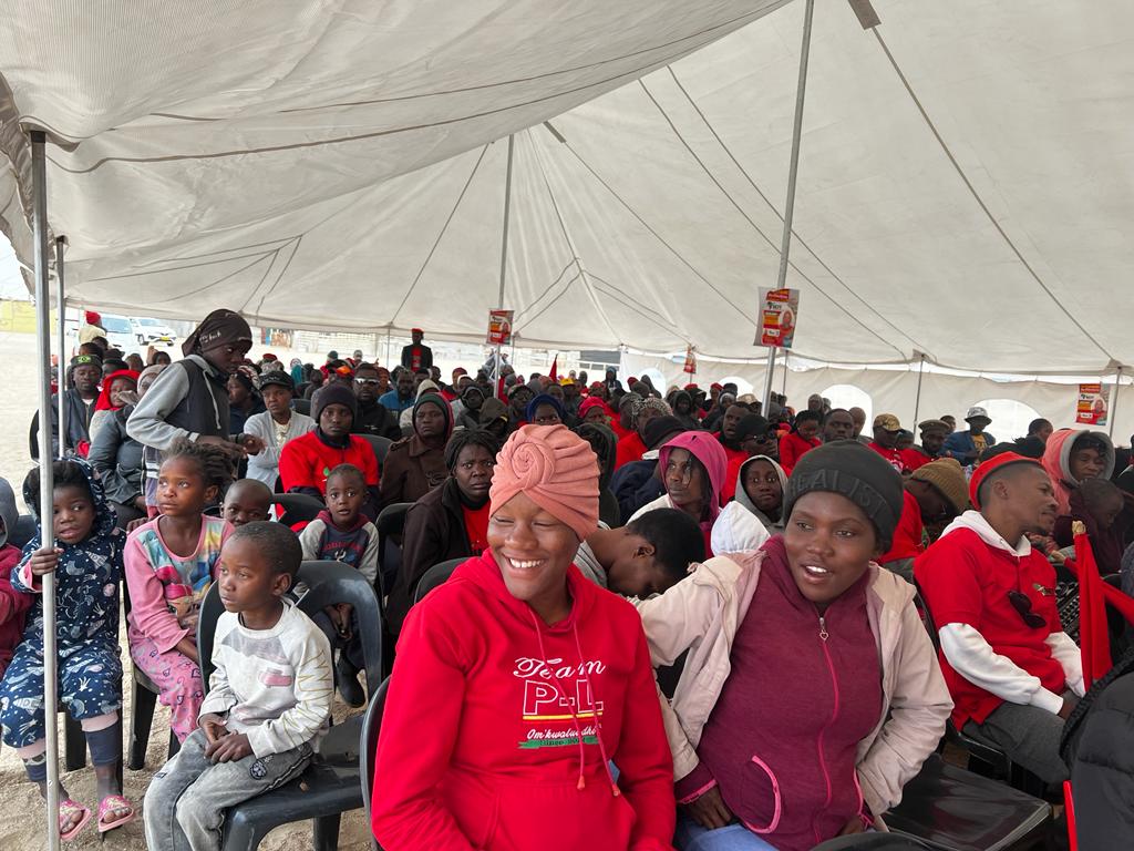 eff_namibia's tweet photo. JOY & JUBILATION | Namibians are overjoyed that the NEFF has come to their aid, and they are more prepared than ever to vote for the asset, the NEFF, the sole and genuine representative of Namibian ordinary people.
#VoteNEFF
#VoteRodger4Swakop
#FreeAMUSHEandDEE https://t.co/VCzU5qunVO