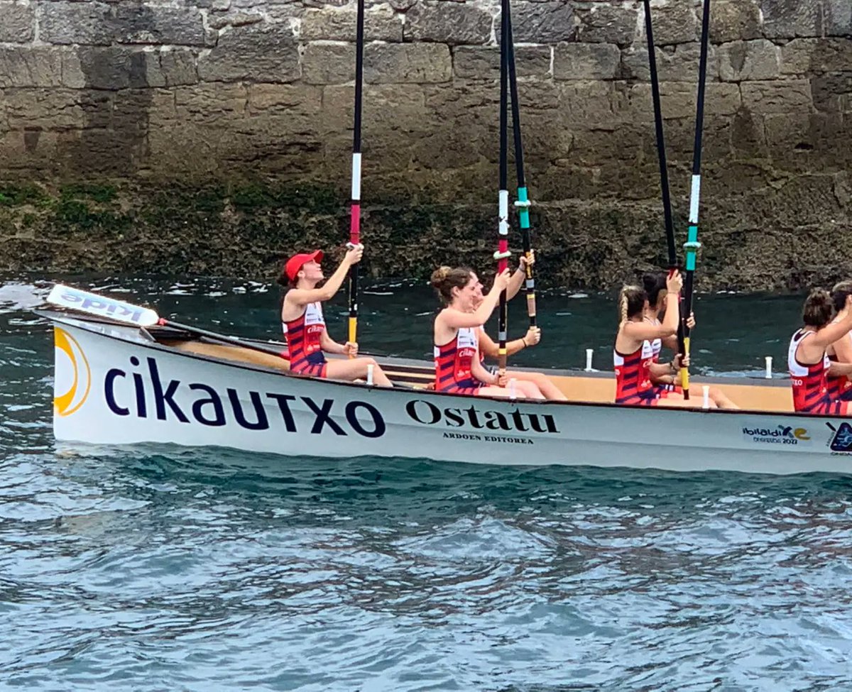 OndarroaAE's tweet photo. Neskan estropadi gañin dakau eta zelan ez proiektu hau aurrea eruten laguntzen dozkun babesliai eskerrak nahitzauz emon. Gaur, trainerun kanpoko aldin dakauzenakin hasikoa:
@cikautxo #naberan #itsaskorda #betelu #maddi #errota @ownheroes_ @ostatu https://t.co/GseJxrOFet