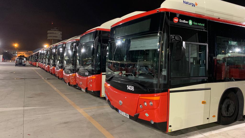 protecfire1's tweet photo. Fleet of 70 buses in Barcelona completely protected with the protecfire 4V detexline fire suppression systems. 

#firesuppression #firesuppressionsystems #firesuppressionsystem #protecfire #fireprotection #busfiresuppressionsystem #busfire #busfleet #buslife #buses #coaches https://t.co/OzgEzQm1zs