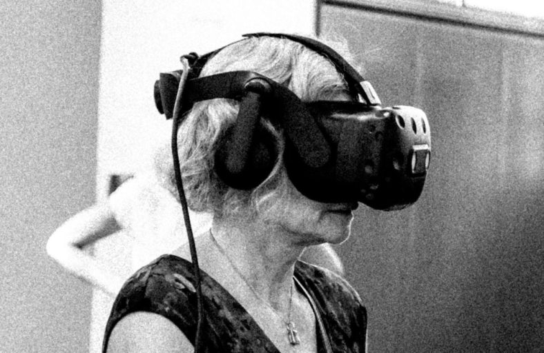 HealthySim's tweet photo. Recent Post: "Augmented Reality vs Virtual Reality in Healthcare Simulation" - https://t.co/Gx152v0NBz https://t.co/H66zUNOJtK