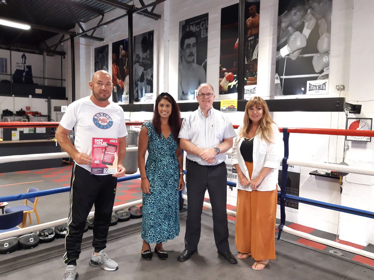 SaySomethingIf's tweet photo. Kev and Bina from @NatWorGroup were delighted to meet with Claire and Kev from@BoxingCleverUK as well as Zulf Awan from @mkcouncil and Peter Bakare from @MKComFoundation to help promote our #SafetoPlay campaign @BletchleyABC today. S2P and Bystander training being delivered soon https://t.co/F8cudqdgFm