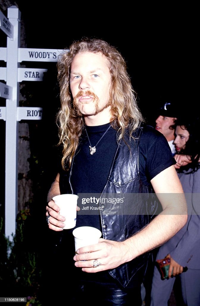 Happy birthday to James Hetfield, who was 26 in this picture. The Arn Anderson of metal. 