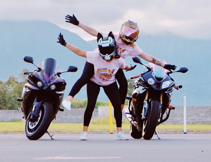 findrumel's tweet photo. #bike #BikerGirl #Taiwan #famemma15 #tiboinshape #โหนกระแส #biker https://t.co/he6Xu1xwQc
