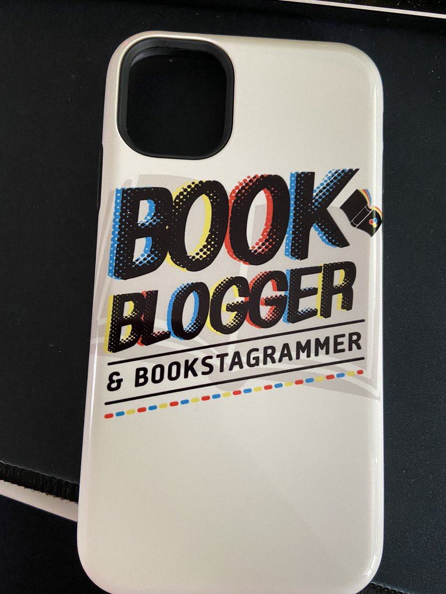 renatolfriday's tweet photo. New phone case ๐
#AnotherAddiction ๐คฃ https://t.co/4eUHC8HHt4