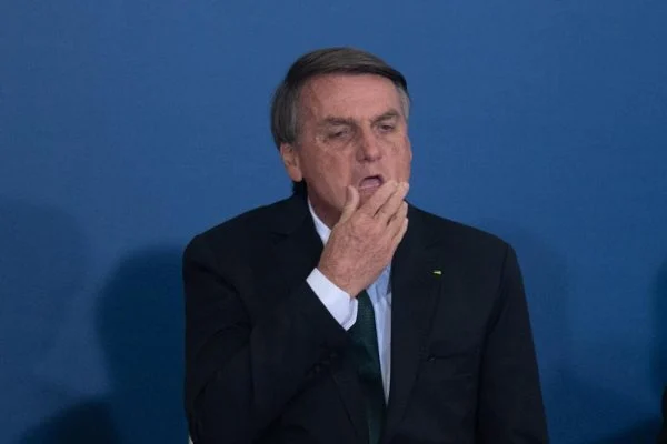 luamfreitass's tweet photo. Você só pode eliminar UM: https://t.co/WE8E71wUuq