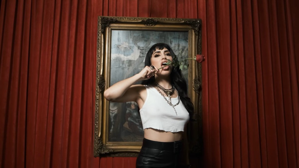 LaliPublicidad's tweet photo. Billboard Hot 100 — Argentina 🇦🇷

#9. N5 (+3) *new peak*

— N5 sube 3 posiciones, alcanza un nuevo peak y se adentra en el top 10 del Billboard Hot 100 Argentina! 🌹 https://t.co/lH11vDKVRc