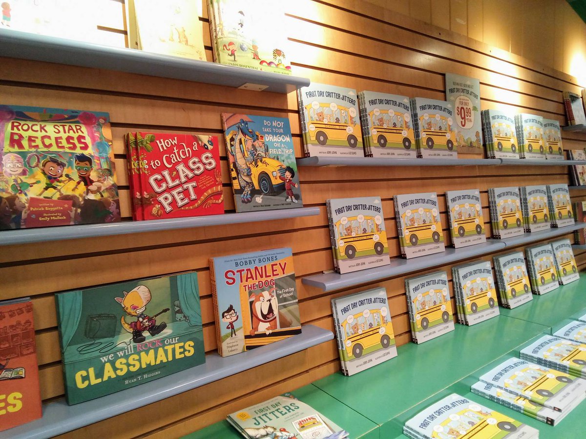 BNPlainview's tweet photo. It's Educator Appreciation Days! Through Sunday 8/7, those enrolled in the Barnes &amp; Noble Educator discount program can receive 25% off eligible merchandise &amp; 10% off Café consumables. 📚

#BNDiscover #BNPlainview #BoardGame #sale #EducatorAppreciation #educators https://t.co/Nxqkt7lrtX
