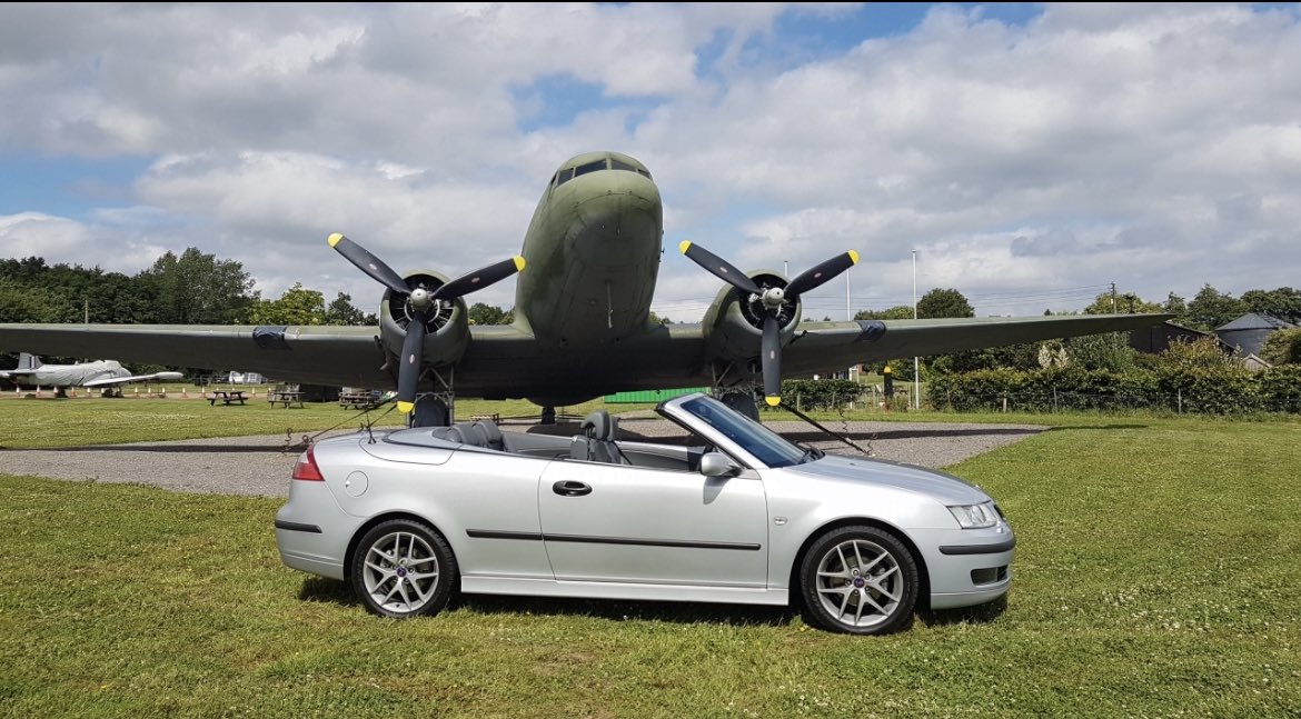 cliffordgs's tweet photo. English Summer
#Saab style #BornFromJets @SaabOwnersClub https://t.co/SA0PrFQXr6