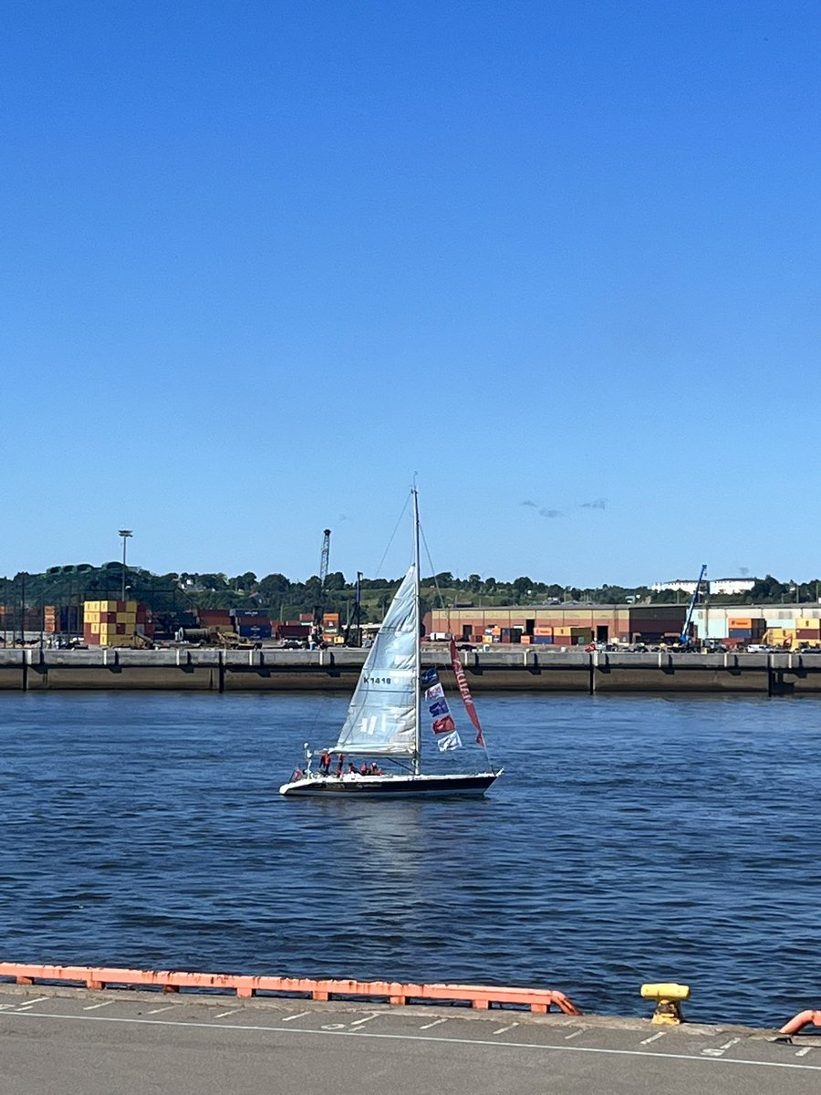 PortSaintJohn's tweet photo. She is here!! Thank you #SaintJohn for helping us with a warm welcome! @maidenfactor https://t.co/IE58HuaITN