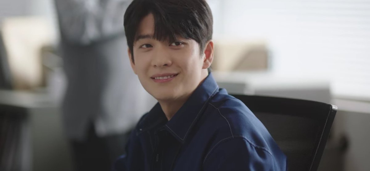xlavendergirlx's tweet photo. this man is immensely and passionately and truly in LOVE, oh pls, his SMILE is EVERYTHING < 33

#KangTaeOh #LEEJUNHO #ExtraordinaryAttorneyWooEp11 #ExtraordinaryAttorneyWoo 

https://t.co/enrF8wmV1d