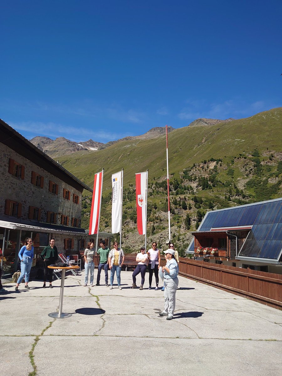 NWFCanStudies's tweet photo. Great Mountain Studies session of the #ESSCS with PearlAnn Reichwein high up in alpine Obergurgl https://t.co/Qh4PLWIxs3
