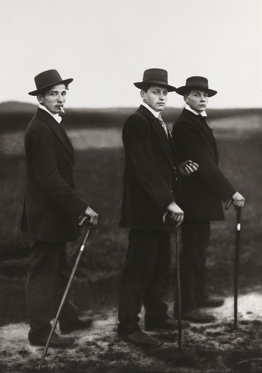 iJmillz's tweet photo. The haunting reality of august sander’s photography (an art history thread) https://t.co/zPOdvH7I4M