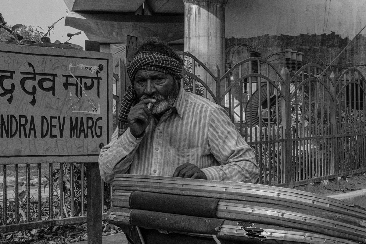 technoyupp's tweet photo. बीड़ी

#photograph #standalone #photography #photographer #india #indianphotography #cinematography #streetphotography https://t.co/Aoh3QvEET1