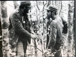 BettyCRodri's tweet photo. @latropadelche @catedrache @RedComunismo @1412Yolis @VerbenaJorge @jcy126kerubin @jaarreaza @LolaVid @CubanDami @puchero344 @aran_tirado #RutaDelChe
Dos grandes gurrrilleros se unieron en lo que fue una gran escuela , la Sierra Maestra.
Fidel y el Che, juntos aprendieron a combatir y hacer Revolucion 🇨🇺, desde el primer momento.
#TropaCHE https://t.co/QP7Bs1BOam