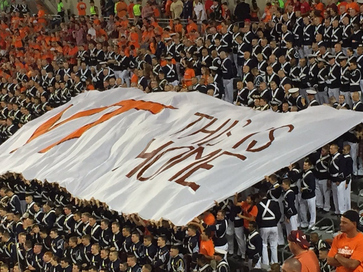 JohnnyWBranson3's tweet photo. @DylanGooden4 #HokieNation loves #DMV2VT! Hope youβre next! https://t.co/H8awn9mng9