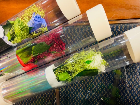 flora_fountain's tweet photo. PRESERVED FOREVER ROSE Lasts 3=5 Years, Real https://t.co/6pUddPb1Wm #preservedrose #singleinfinityrose #immortalroses #eternalrosebox @etsymktgtool https://t.co/fECcEPlw3N