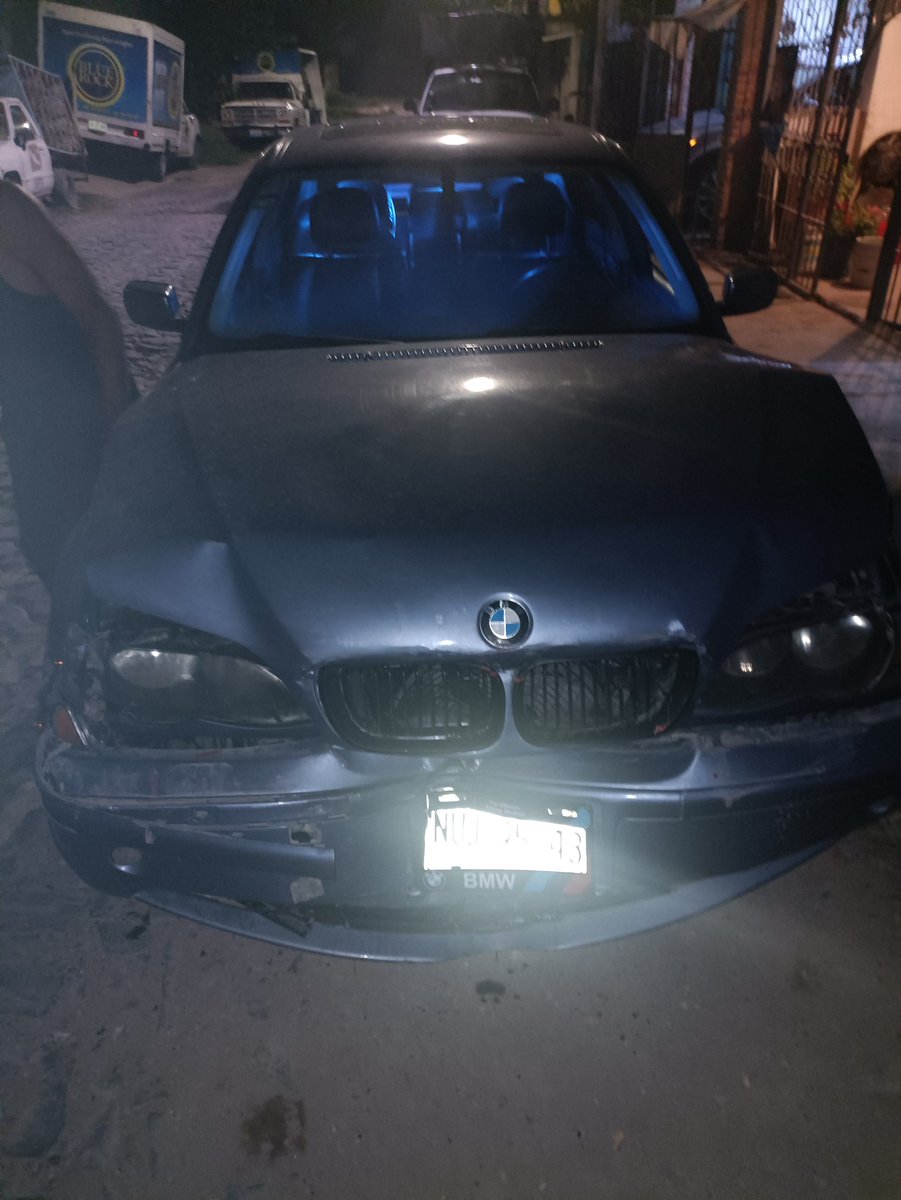 Alexhackoficial's tweet photo. @XboxMexico No sé pasen :( ves como me dejaron mi carro con ese disparo https://t.co/3OVHu1dEuX