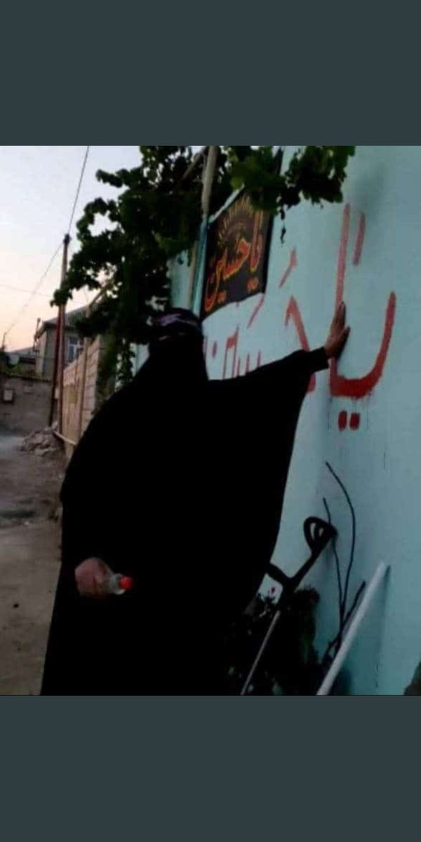 zolisonax's tweet photo. سرباز امام زمان بودن مرد وزن نداره.جای ک مرداشون جرأت ندارن شیرزنانی هستن ک نام امام حسین همچنان بدرخشه.
#Seyyidə_Şəhla
#سیده_شهلا https://t.co/s0Me3OSC01