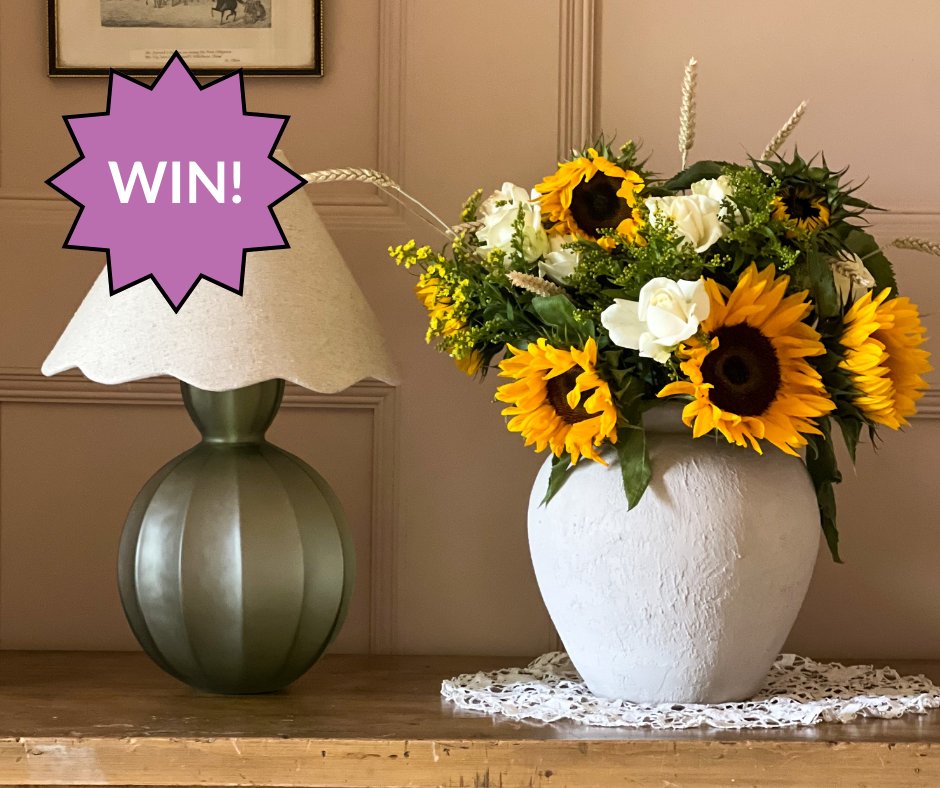 Here's your chance to #WIN one of our Summer bouquets from our Flowers By Rene Collection!

To Enter:
👍 FOLLOW us <a href="/123Flowers_/">123Flowers</a> 
💬 COMMENT #123FLOWERS
😎 RETWEET is post

Competition closes on Monday 8th August good luck everyone! ♥

#competition #flowers #WinnersWednesday