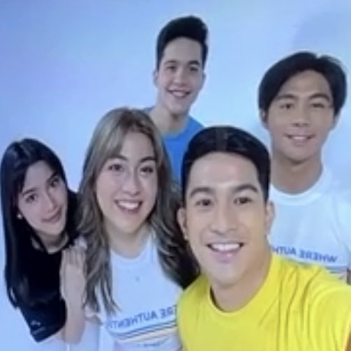 zh__patty's tweet photo. ZacHam with their kids!!🤍✨

#SehamDaghlas | #ZachGuerrero
#ZacHam #RobXine #PaoXine https://t.co/XTVKwXWNyc