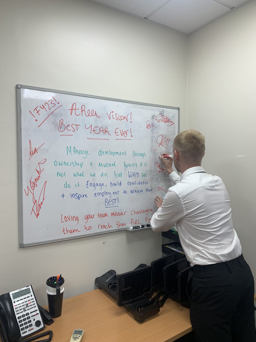 U221’s new starter Cam committing to the best year FY23 at Cheltenham Central, first full day and already smashing it! <a href="/luketoppingerac/">Luke Topping</a> <a href="/leah_erac/">Leah</a> <a href="/tjcuthbert_erac/">Tyler Cuthbert</a>