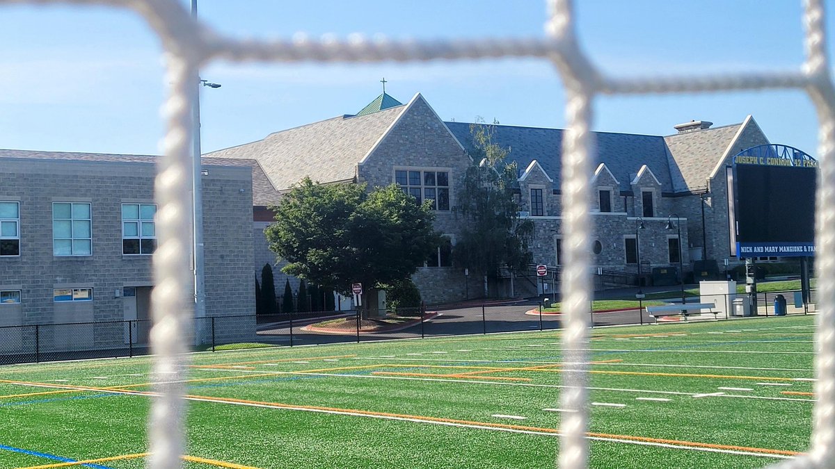 SoccerDons's tweet image. 🔮Soccer SZN coming into focus! 💯 1️⃣Week until tryouts/practices begin!
🔵🟡⚽️ #sznloading⏳#RDR #AMDG