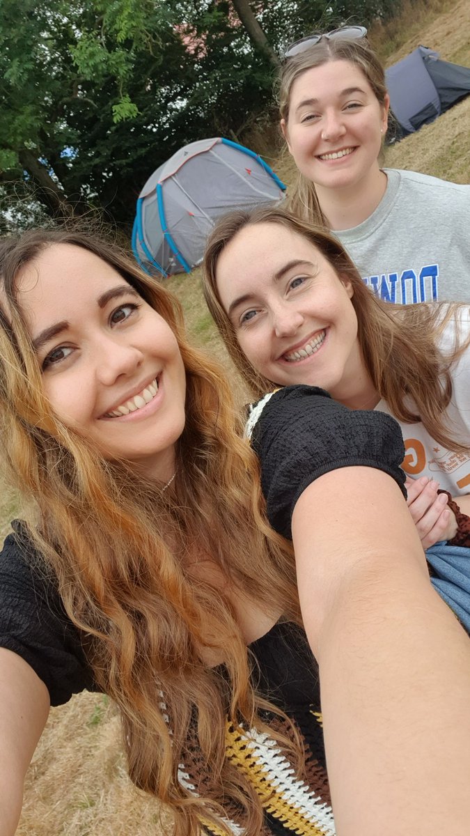 Welsh_ICE's tweet photo. . @LlinosNeale, @RachJaneHarris_ &amp; @liv_bl are at @ideas_fest in Wickham today, absorbing the good vibes, creativity and innovation of the awesome speakers, artists and guests taking part. Met lots of incredible people already 🙌✨️💭 #ideasfest https://t.co/tXG3d8OAls